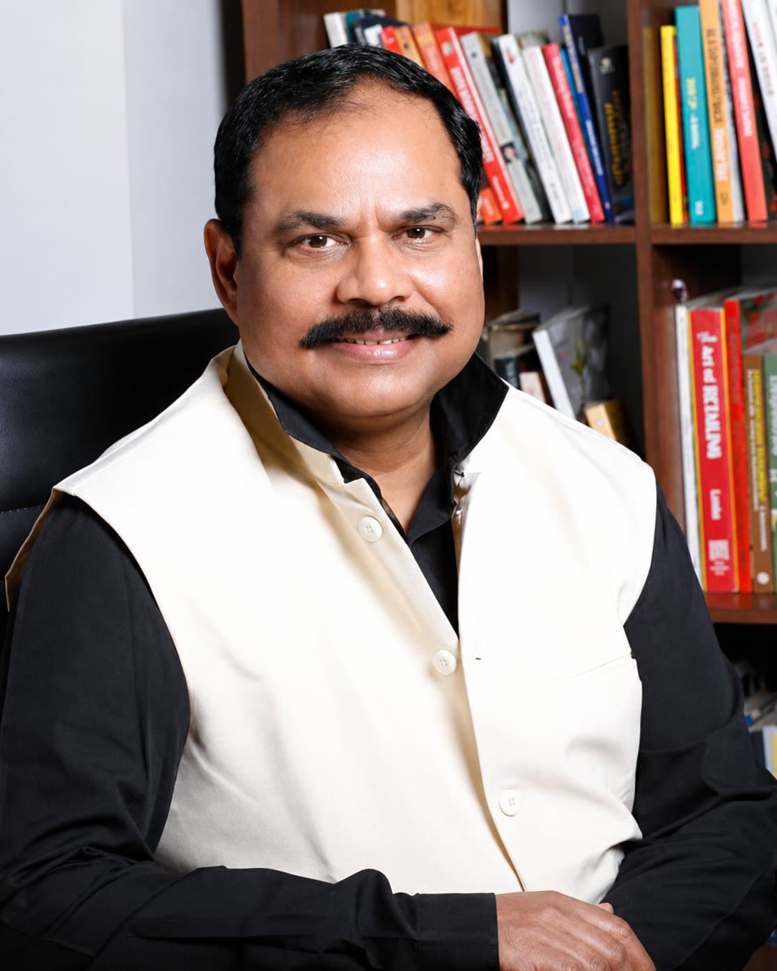Portrait of Mr. C K Kumaravel